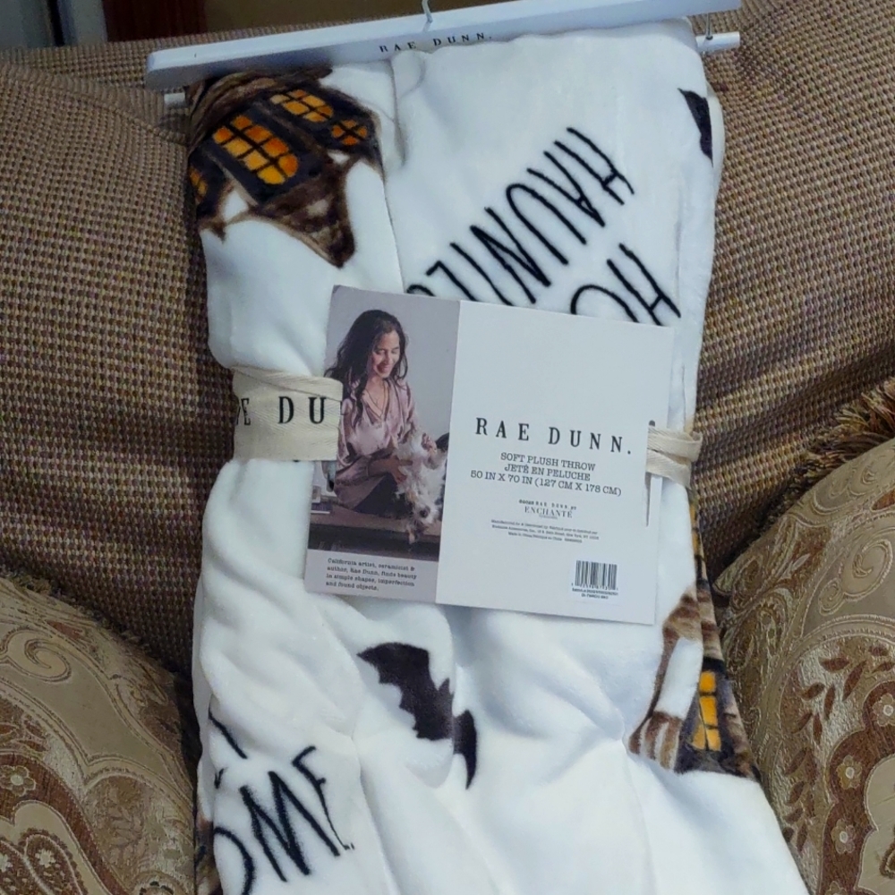 NWT Rae Dunn  HOME SWEET HOUNTED HOME Plush Throw Blanket 50”x60”